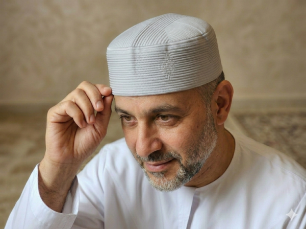 Muslim men prayer cap / kufi hat 55cm light grey color