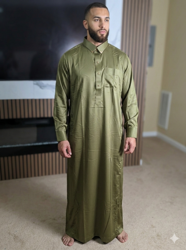 stripe olive green color thobe (size:62)