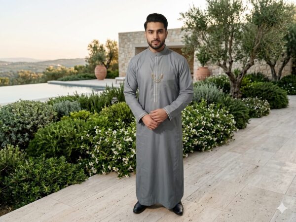 The State Tailored Thobe with Removable Chain Accent