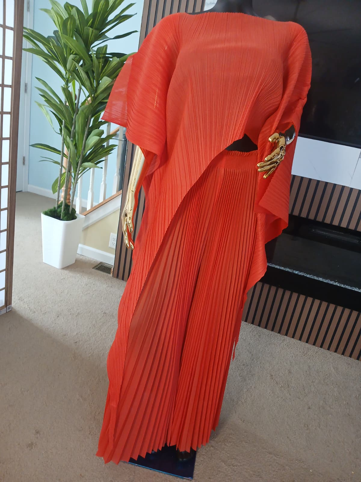 WhatsApp Image 2026-07-31 at 6.10.32 AM Chic Pleated Asymmetric Two-Piece Set - Image 4