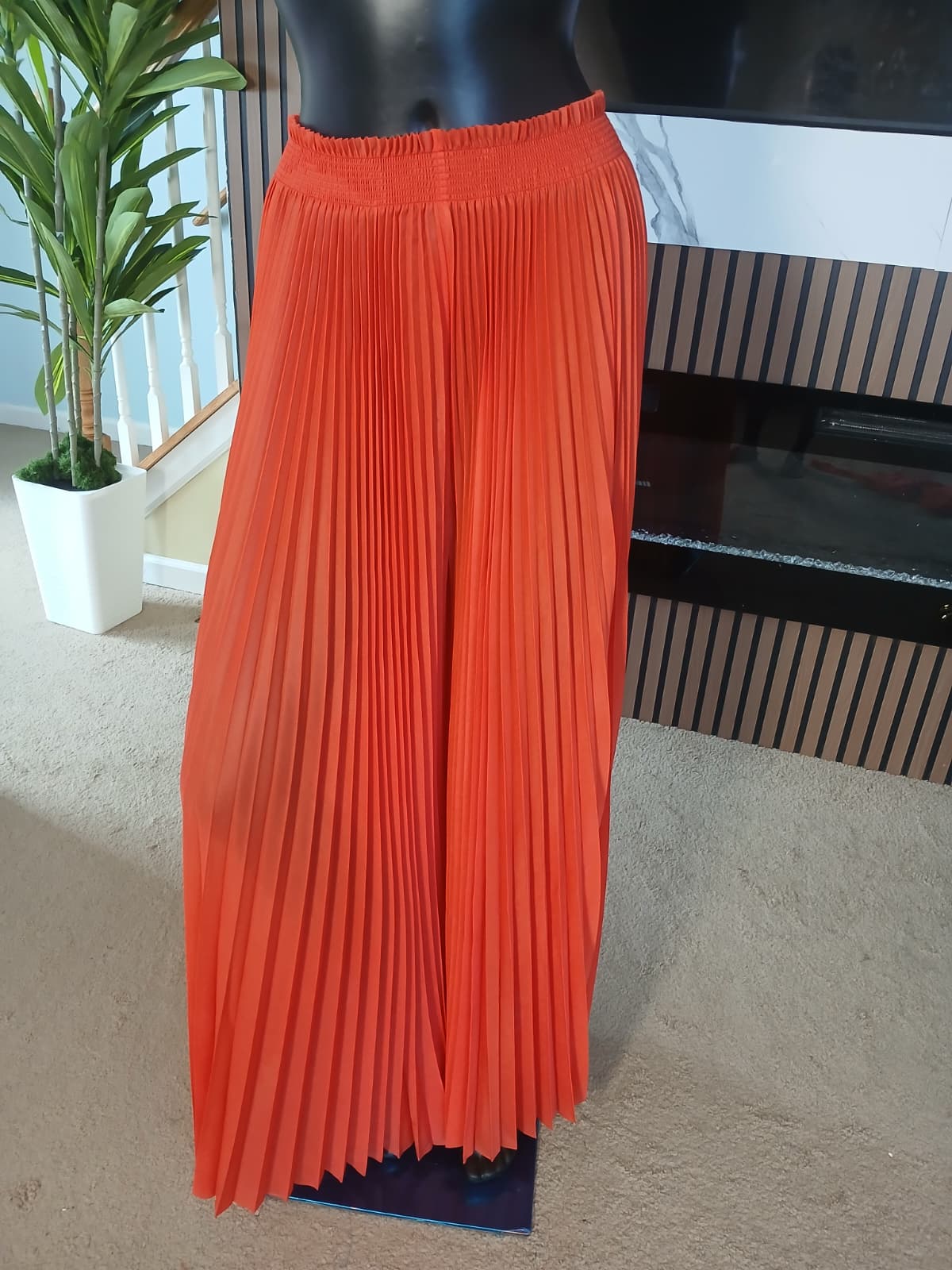 WhatsApp Image 2026-07-31 at 6.10.34 AM Chic Pleated Asymmetric Two-Piece Set - Image 2